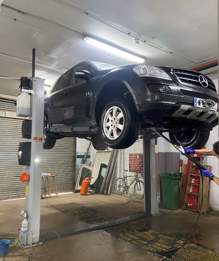Limpieza de Motor y Bajos